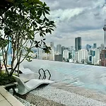 The Klcc Suites At Axon Residence
