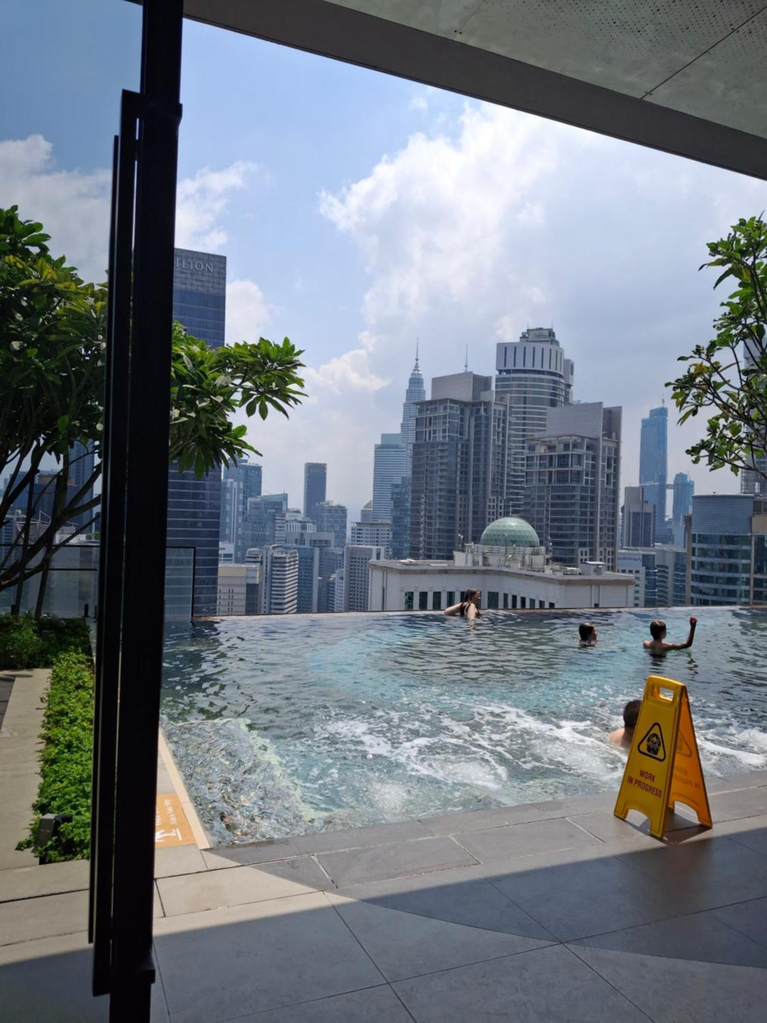 Pangsapuri The Klcc At Axon Kuala Lumpur
