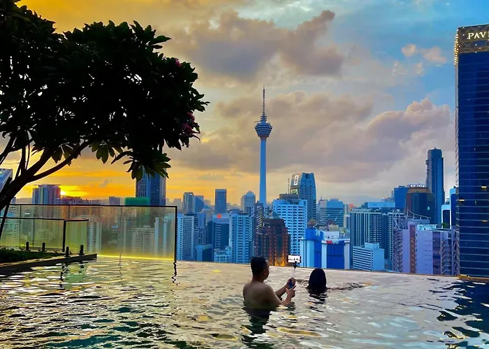 The Klcc Suites At Axon Residence